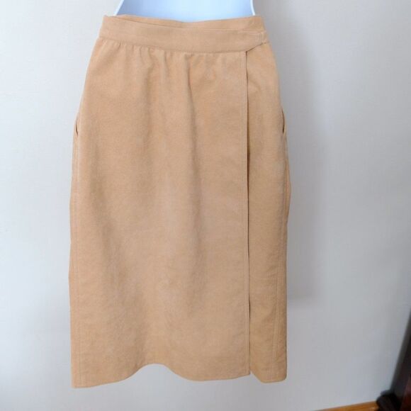 Brodkin Ultrasuede Skirt Suit Leo Chevalier - Picture 4 of 8